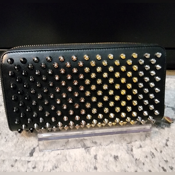 *SOLD* Christian Louboutin Panettone Spike Leather Wallet - Picture 2 of 14